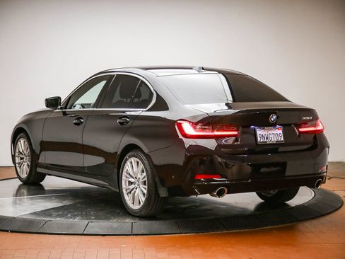 Certified 2024 BMW 330i Sedan w/ Convenience Package RWD image 2