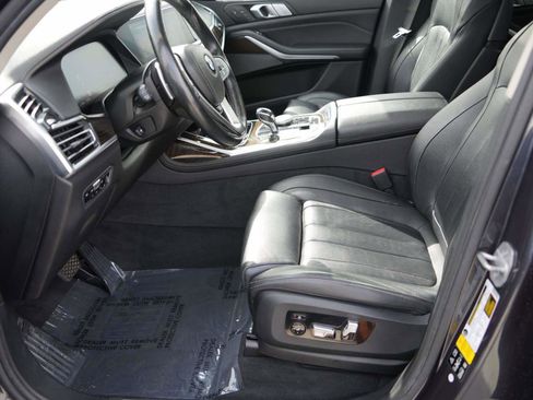 Used 2019 BMW X7 xDrive40i w/ Premium Package image 16
