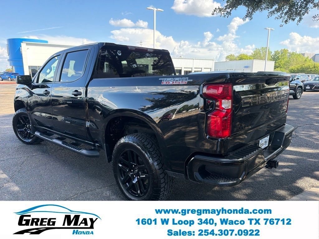 Used 2024 Chevrolet Silverado 1500 Custom Trail Boss w/ Turbomax Blackout Package AWD/4WD image 6
