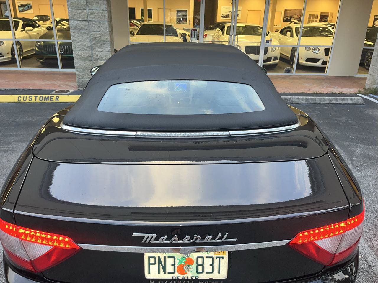 Used 2012 Maserati GranTurismo Convertible RWD image 21