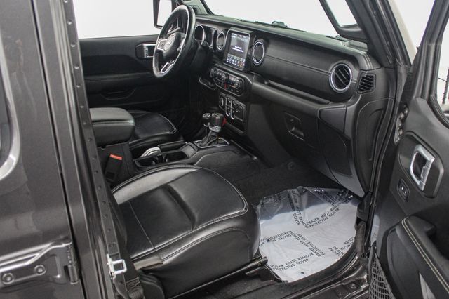 Used 2021 Jeep Gladiator Overland w/ Popular Equipment Package AWD/4WD image 28