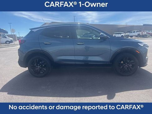Used 2024 Buick Encore GX Sport Touring image 3