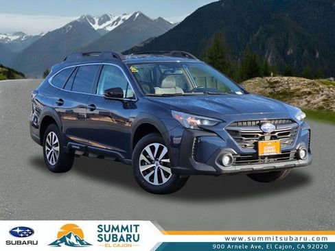 Certified 2025 Subaru Outback Premium image 1