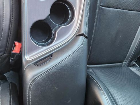 Used 2017 Dodge Challenger R/T Plus image 18