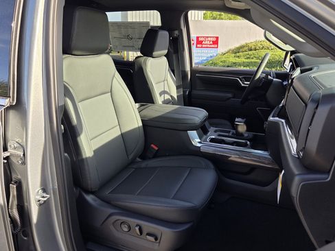 New 2026 Chevrolet Silverado 1500 LTZ w/ LTZ Premium Package AWD/4WD image 23
