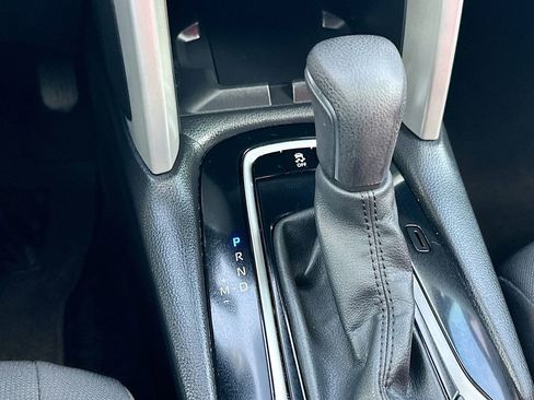 Used 2024 Toyota Corolla Cross LE w/ Moonroof Package AWD/4WD image 22