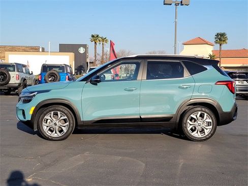 Used 2024 Kia Seltos S image 9