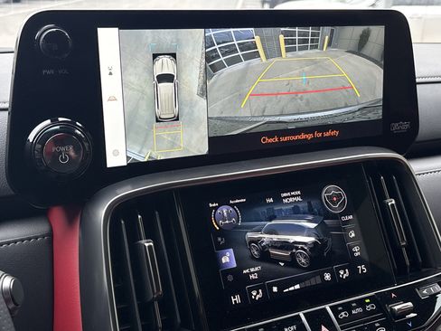 New 2025 Lexus LX 700h F Sport w/ Accessory Package (Z1) image 28