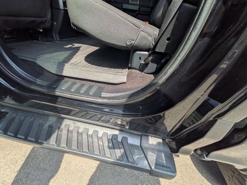 Used 2019 Ford F150 XLT w/ Equipment Group 302A Luxury AWD/4WD image 22