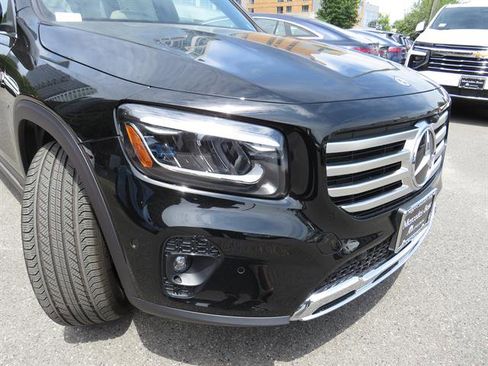 Used 2026 Mercedes-Benz GLB 250 4MATIC image 26