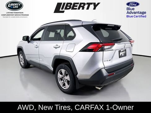 Used 2022 Toyota RAV4 XLE image 5