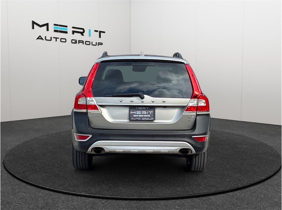 Used 2016 Volvo XC70 T5 Platinum AWD/4WD image 8
