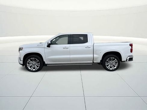 Used 2019 Chevrolet Silverado 1500 High Country w/ Technology Package image 12