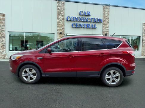 Used 2014 Ford Escape SE AWD/4WD image 2