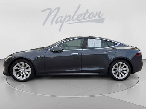 Used 2018 Tesla Model S AWD image 2