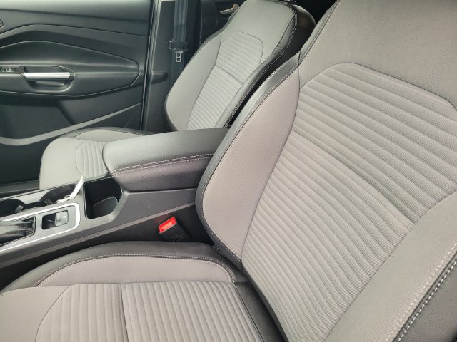 Used 2017 Ford Escape Titanium AWD/4WD image 13