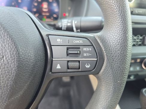 Used 2023 Honda Accord EX image 23