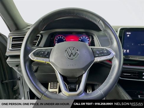 Used 2024 Volkswagen Atlas Cross Sport SEL R-Line AWD/4WD image 11
