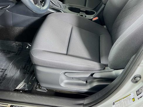Used 2023 Toyota Corolla LE FWD image 19