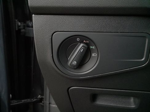 Certified 2022 Volkswagen Tiguan S image 26