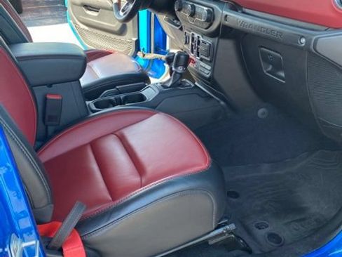 Used 2023 Jeep Wrangler Unlimited Rubicon 4xe AWD/4WD image 19