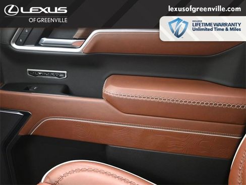 Used 2025 GMC Sierra 1500 Denali Ultimate image 24