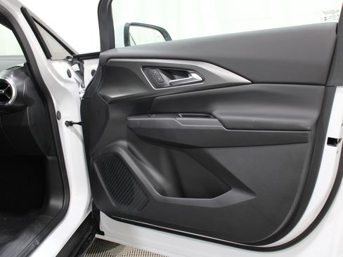 New 2026 Chevrolet Equinox EV LT image 27