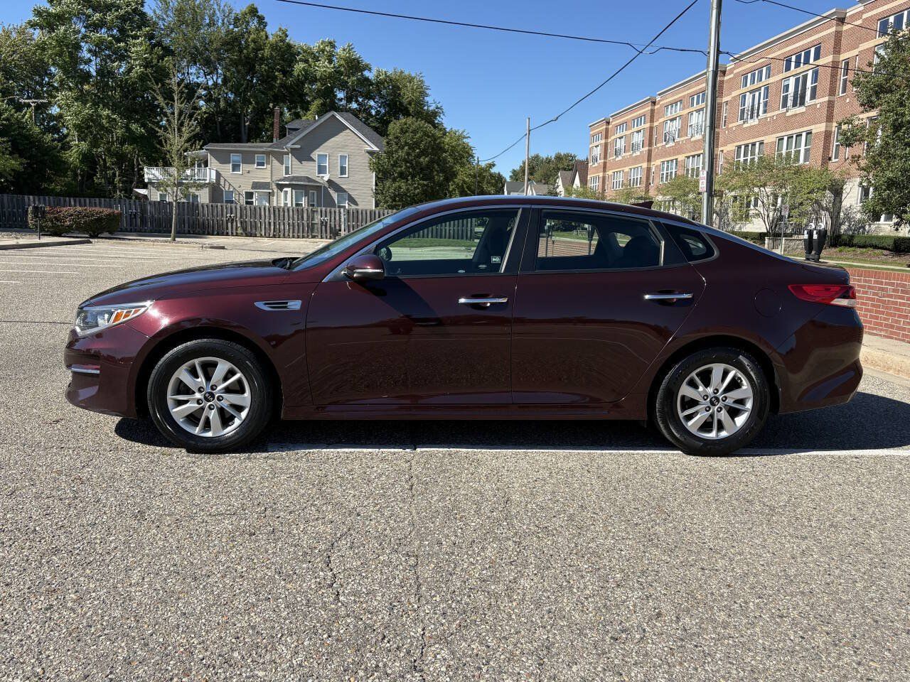 Used 2018 Kia Optima LX FWD image 31
