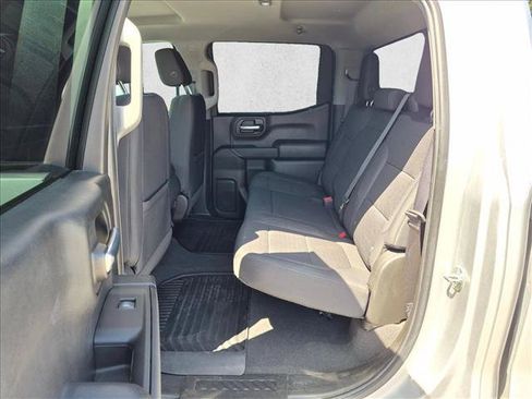 Used 2022 Chevrolet Silverado 1500 LT RWD image 18