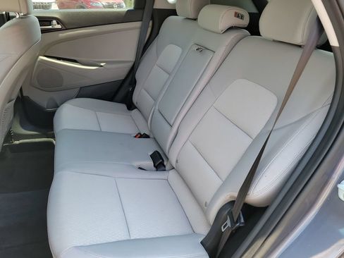 Used 2018 Hyundai Tucson SE FWD image 15