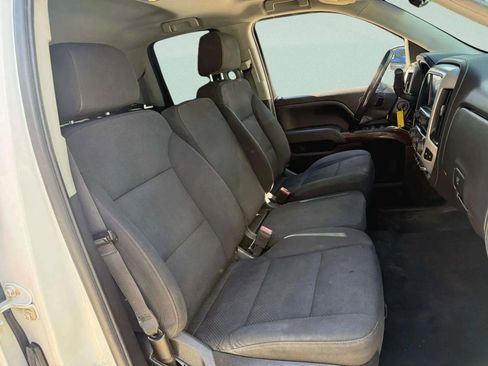 Used 2018 GMC Sierra 1500 SLE w/ SLE Value Package image 8