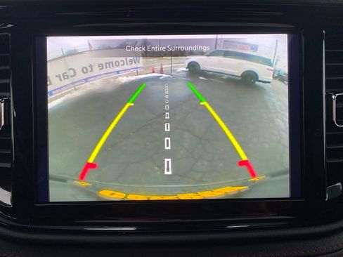 Used 2023 Dodge Durango R/T image 32