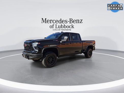 Used 2024 Chevrolet Silverado 2500 ZR2 w/ ZR2 Bison Edition image 4