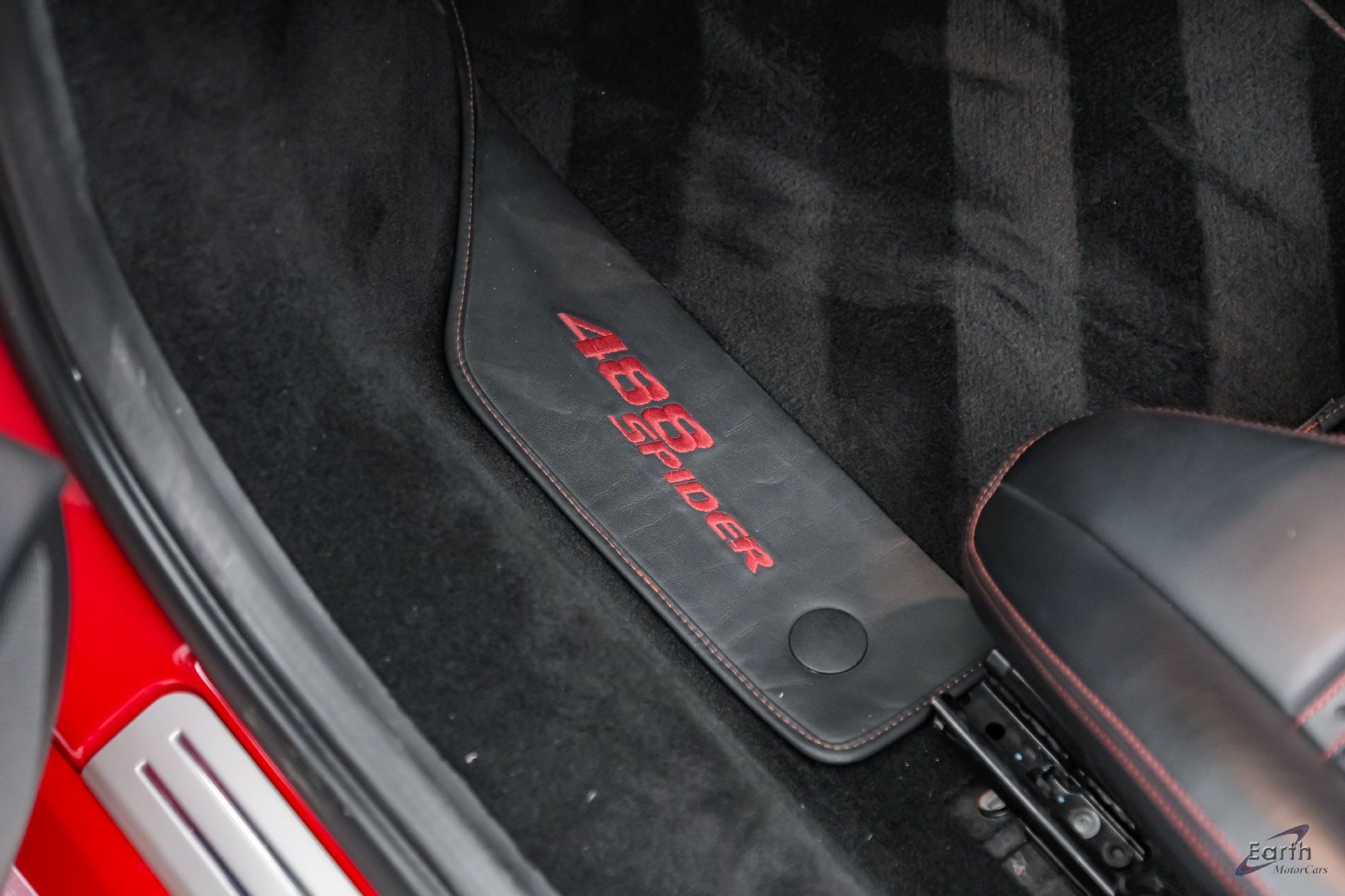 Used 2018 Ferrari 488 Spider RWD image 56