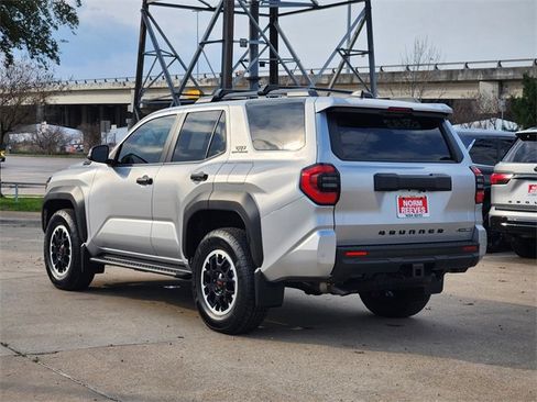 Used 2025 Toyota 4Runner TRD Off-Road image 4