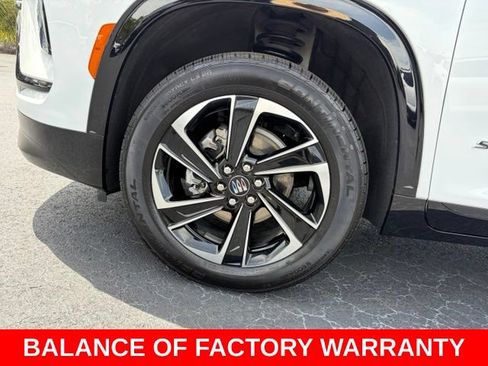 Certified 2026 Buick Enclave Sport Touring FWD image 9