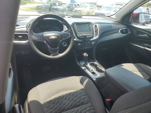 Used 2018 Chevrolet Equinox LT FWD image 10