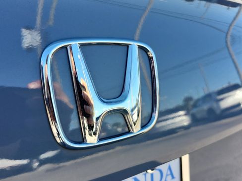 Used 2022 Honda Civic Touring image 38