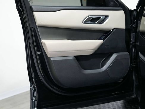 Used 2021 Land Rover Range Rover Velar S AWD/4WD image 11