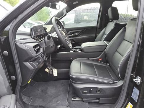 Used 2025 Chevrolet Silverado EV LT w/ LPO, Utility Wall Package AWD/4WD image 3