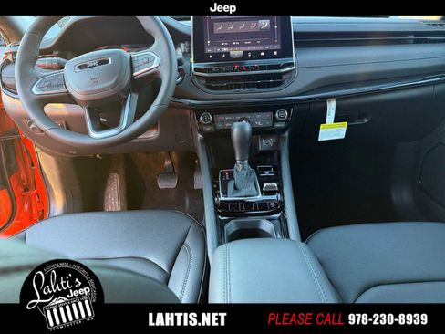 New 2026 Jeep Compass Limited image 38