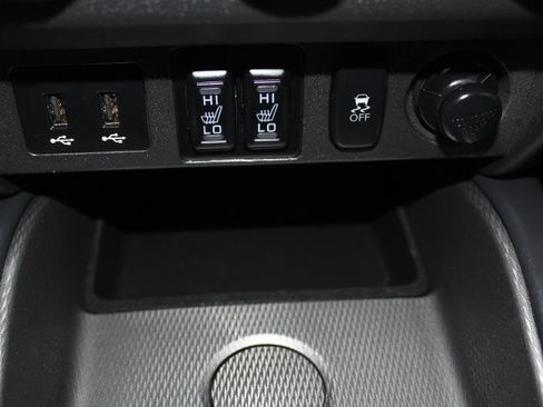 Used 2019 Mitsubishi Outlander Sport SE FWD image 31