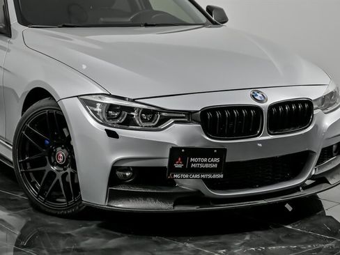 Used 2018 BMW 320i xDrive Sedan image 2