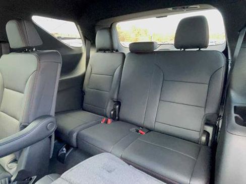 Used 2026 Chevrolet Traverse Z71 w/ Driver Confidence Package AWD/4WD image 31