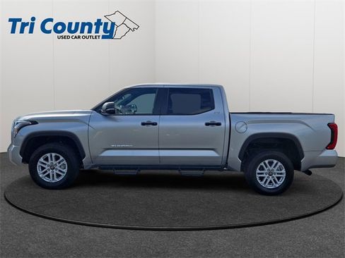 Used 2025 Toyota Tundra SR5 image 5