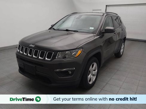 Used 2018 Jeep Compass Latitude w/ Popular Equipment Group AWD/4WD image 1