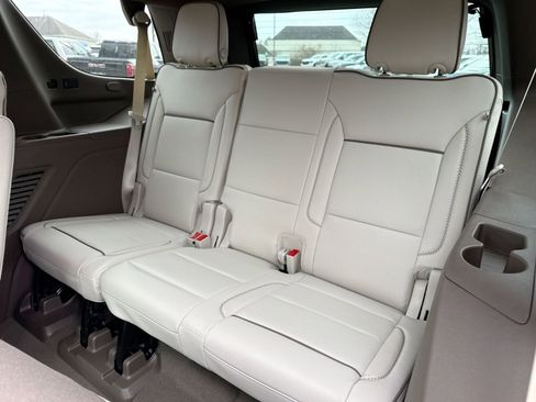 New 2026 GMC Yukon Denali w/ Sun & Power Step Package image 20