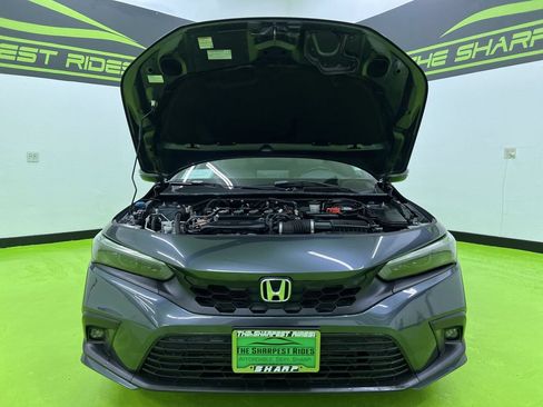 Used 2024 Honda Civic Sport Touring image 4