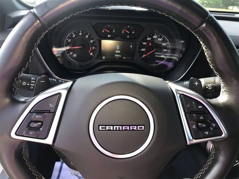 Used 2018 Chevrolet Camaro LT image 14