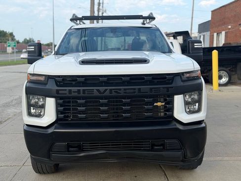 Used 2020 Chevrolet Silverado 2500 W/T w/ WT Convenience Package AWD/4WD image 2